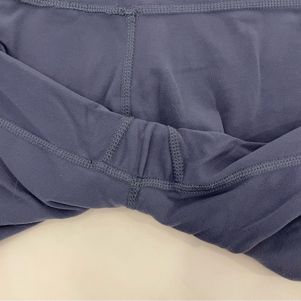 Nike Yoga‎ Blue Biker Shorts Size Large - Picture 7 of 7